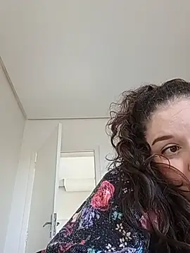 Snapshot of valkiriabbw chatting on 06-24-26, 01:43 valkiriabbw online show from 06-24-26, 01:43