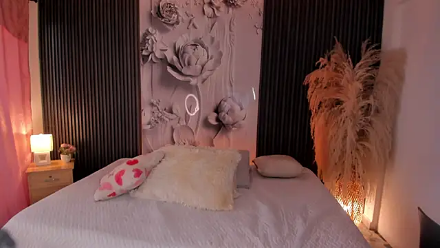 ShaniaDaniels online show from 04-01-26, 10:18