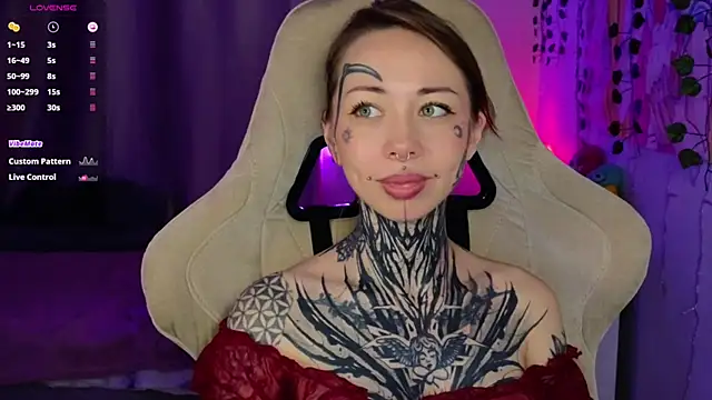 Snapshot of bunnykellyyy chatting on 04-15-26, 05:58 bunnykellyyy online show from 04-15-26, 05:58