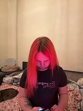 Snapshot of Jessica-Foxy chatting on 02-18-26, 05:42 Jessica-Foxy online show from 02-18-26, 05:42