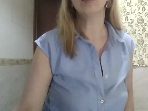 MiyaHottie online show from 11-10-25, 04:22