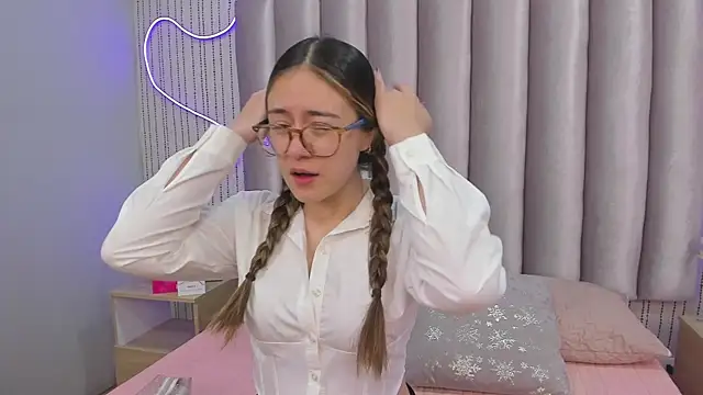 SamanthaPeachss online show from 01-07-26, 11:56