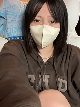 Snapshot of kabikabi_makaron chatting on 05-17-26, 04:14 kabikabi makaron online show from 05-17-26, 04:14