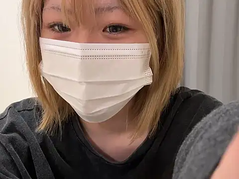 Snapshot of kabikabi_makaron chatting on 06-13-26, 10:13 kabikabi makaron online show from 06-13-26, 10:13