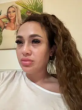 Snapshot of hannacandii chatting on 11-05-25, 07:36 hannacandii online show from 11-05-25, 07:36