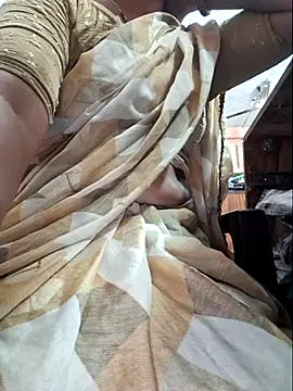 Snapshot of indianhotwife639 chatting on 11-24-25, 05:40 indianhotwife639 online show from 11-24-25, 05:40