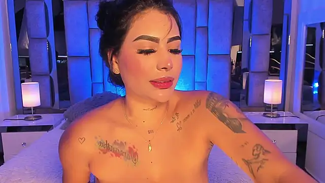 Snapshot of MaddyGray_ chatting on 12-13-25, 07:53 MaddyGray online show from 12-13-25, 07:53