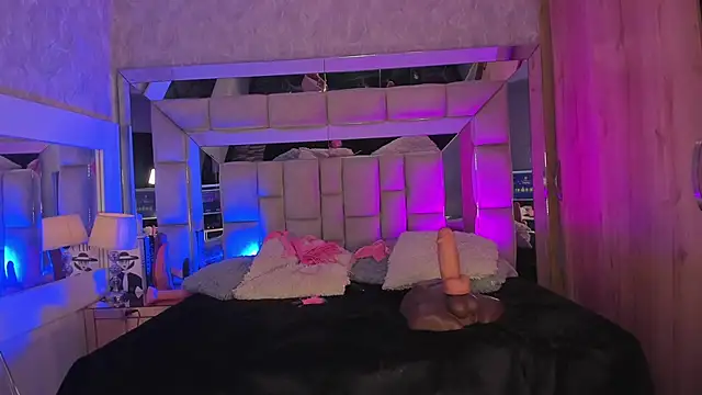 MaddyGray  online show from 04-23-26, 07:20