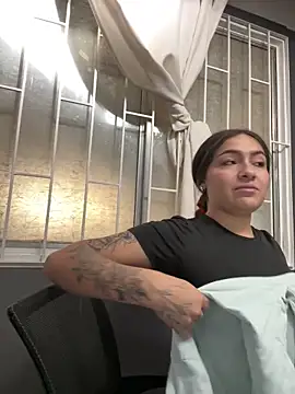 Alyha Cortes online show from 02-05-26, 01:05