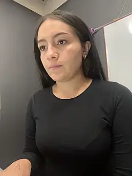 Alyha Cortes online show from 02-13-26, 02:24