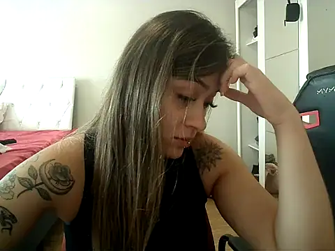 Snapshot of Becca_B chatting on 03-08-26, 03:16 Becca B online show from 03-08-26, 03:16