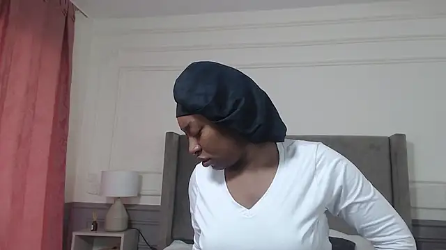 NatashaSilver online show from 11-15-25, 01:07