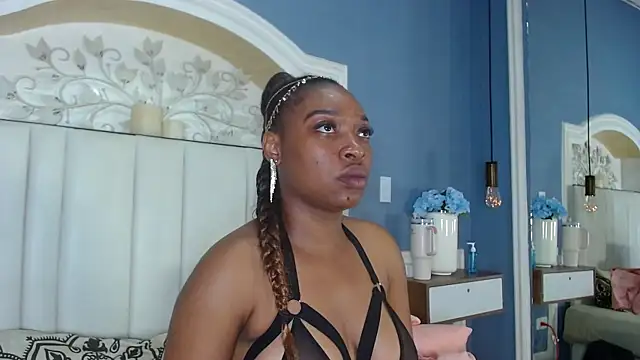 NatashaSilver online show from 12-19-25, 02:46