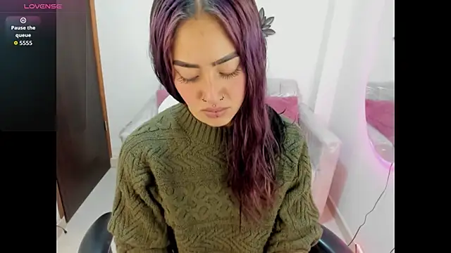 Snapshot of cataleya_sub_ chatting on 10-03-25, 12:13 cataleya sub online show from 10-03-25, 12:13