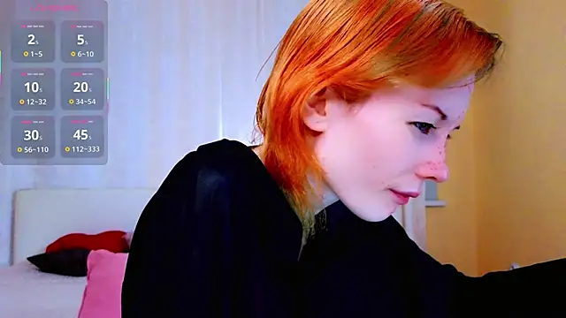 Snapshot of Kiara_Dream chatting on 06-17-26, 11:05 Kiara Dream online show from 06-17-26, 11:05