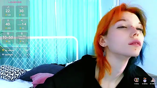 Snapshot of Kiara_Dream chatting on 07-02-26, 04:07 Kiara Dream online show from 07-02-26, 04:07