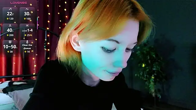Snapshot of Kiara_Dream chatting on 07-08-26, 11:42 Kiara Dream online show from 07-08-26, 11:42