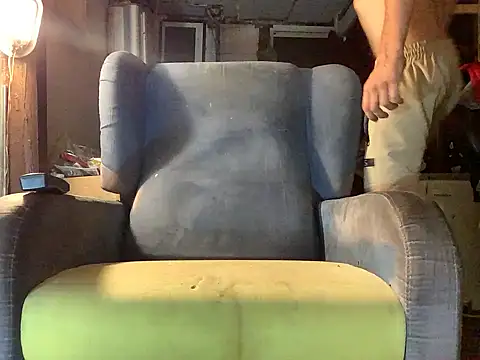 Snapshot of lovehairymature90 chatting on 09-22-25, 06:54 lovehairymature90 online show from 09-22-25, 06:54