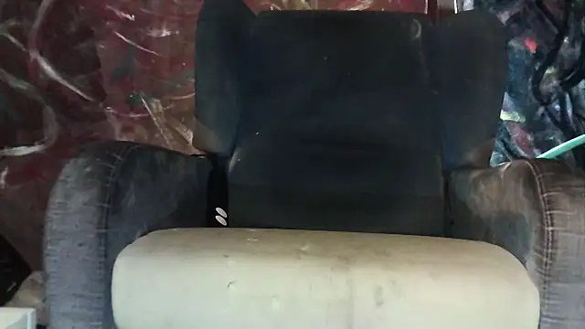 Snapshot of lovehairymature90 chatting on 10-09-25, 08:29 lovehairymature90 online show from 10-09-25, 08:29