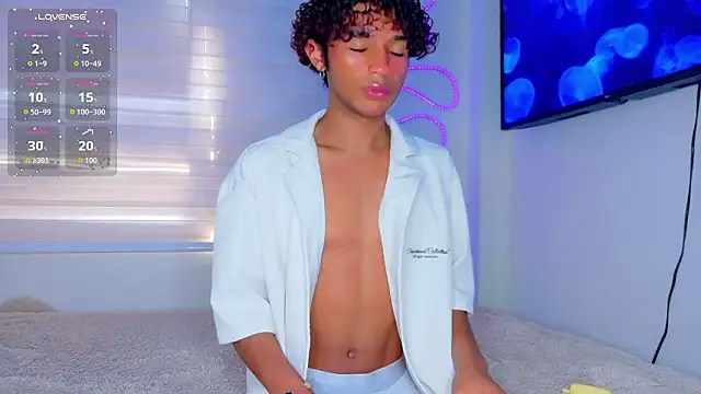 Aaron Wiinter online show from 02-09-26, 04:55