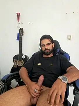 Snapshot of Gengiskhan01 chatting on 10-09-25, 02:37 Gengiskhan01 online show from 10-09-25, 02:37