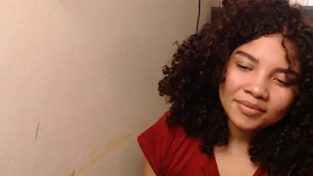 Snapshot of madelene chatting on 05-16-26, 04:09 madelene online show from 05-16-26, 04:09