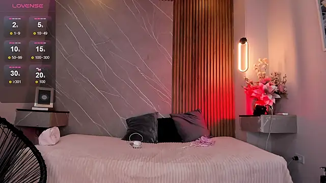 emma  rose1 online show from 10-24-25, 02:19