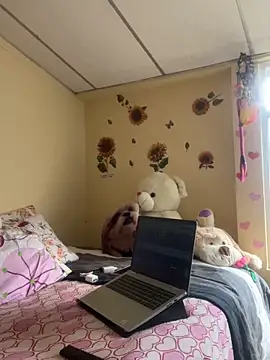 Snapshot of MiaRousexxx_ chatting on 09-17-25, 08:21 MiaRousexxx  online show from 09-17-25, 08:21