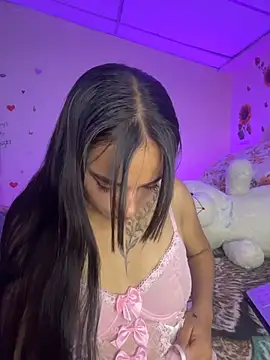 Snapshot of MiaRousexxx_ chatting on 11-13-25, 12:42 MiaRousexxx online show from 11-13-25, 12:42