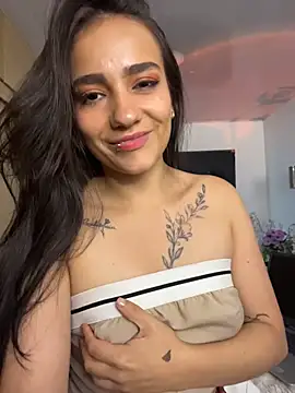 Snapshot of MiaRousexxx_ chatting on 02-24-26, 02:42 MiaRousexxx online show from 02-24-26, 02:42