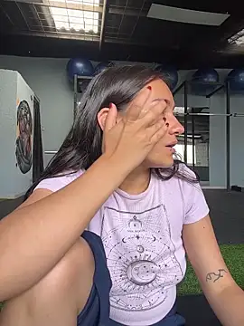 Snapshot of MiaRousexxx_ chatting on 03-08-26, 05:39 MiaRousexxx online show from 03-08-26, 05:39