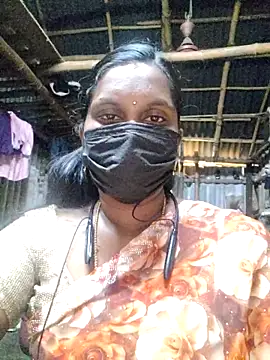 Snapshot of Tamildivya18 chatting on 11-22-25, 05:17 Tamildivya18 online show from 11-22-25, 05:17