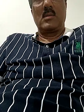 moonflower25 online show from 11-07-25, 04:40