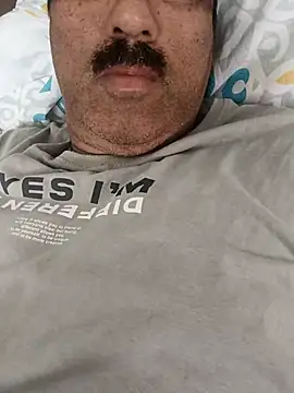 moonflower25 online show from 04-26-26, 12:36