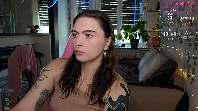 dorfmatratze   online show from 11-03-25, 07:20