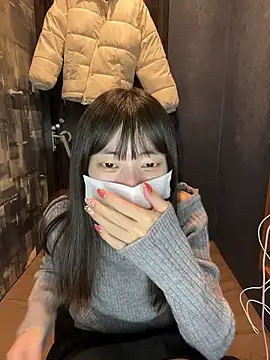 aonyan 7 online show from 12-19-25, 12:17