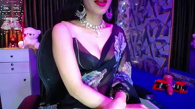 Snapshot of heyy_kiran chatting on 06-29-26, 10:32 heyy kiran online show from 06-29-26, 10:32