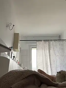 Emilia Mausi online show from 11-30-25, 08:29