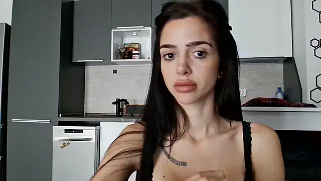 gglingeriee online show from 10-26-25, 10:54