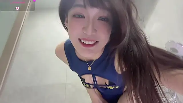 Yaya--728 online show from 10-29-25, 09:11