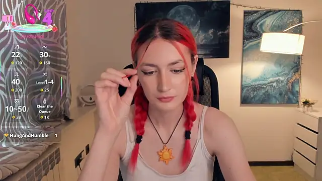 Snapshot of EasterBlink chatting on 09-21-25, 10:17 EasterBlink online show from 09-21-25, 10:17