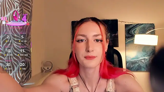 Snapshot of EasterBlink chatting on 10-11-25, 09:08 EasterBlink online show from 10-11-25, 09:08