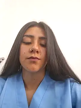 CAROLINE  07 online show from 01-12-26, 02:00