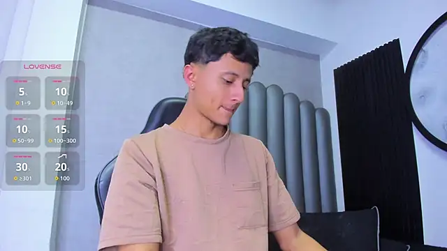  Leohot  online show from 01-17-26, 02:27