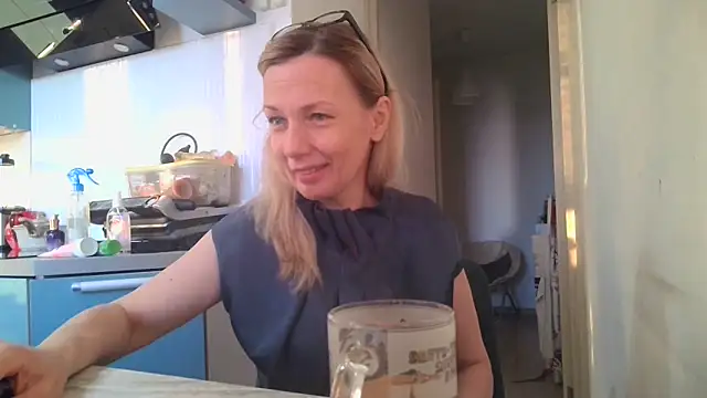 Sweetmurrr online show from 06-22-26, 01:40