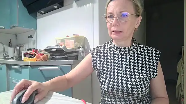 Sweetmurrr online show from 07-29-26, 12:53