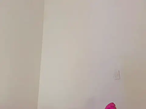 Snapshot of Megan_Gil_ chatting on 09-30-25, 12:43 Megan Gil online show from 09-30-25, 12:43