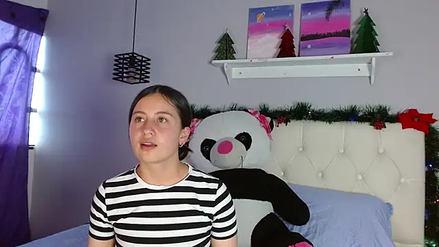 Zaaida  online show from 12-16-25, 04:45