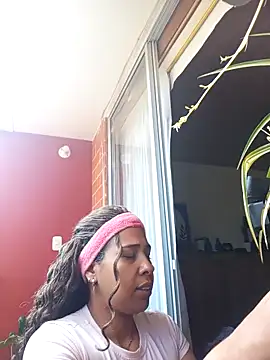 IVONNE COLLINS33 online show from 12-05-25, 02:58