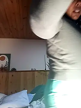 IVONNE COLLINS33 online show from 02-10-26, 11:20